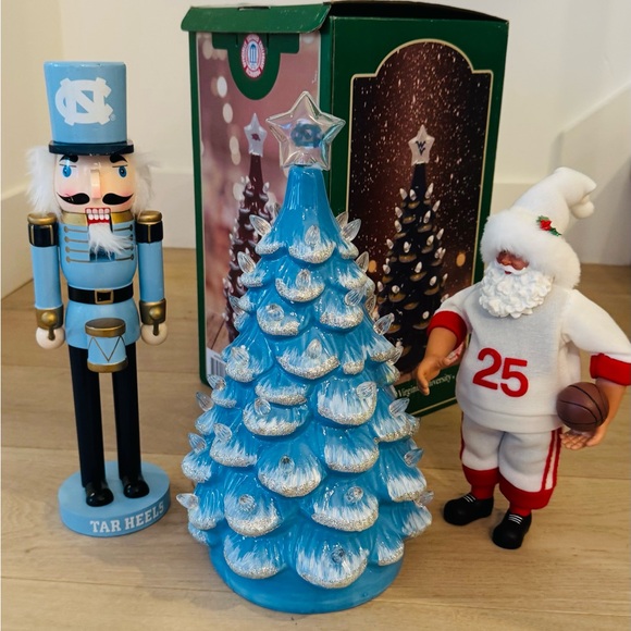 UNC Tar Heels Christmas set: Nutcracker, lighted vintage...